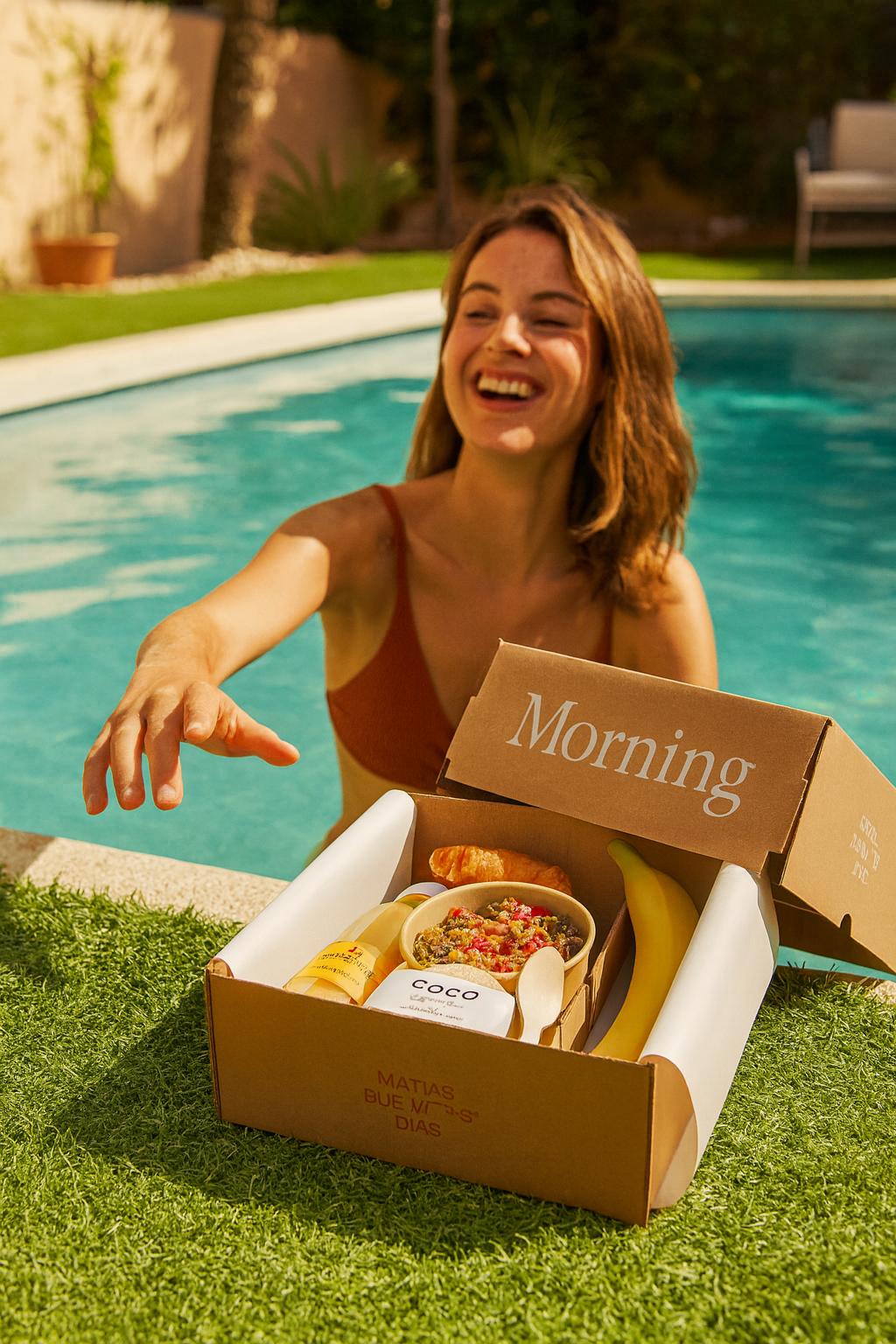 Ideas de Regalos para Madres: Desayunos, Flores, Tazas y Más