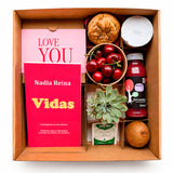 Pack con Libro "7 Vidas" de Nadia Reina | Desayunos & Libros